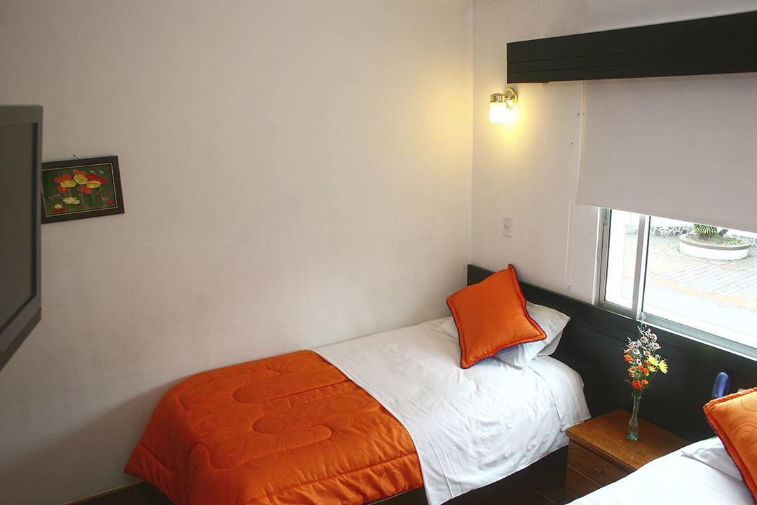 Hotel Villa Karina Bogotá Dış mekan fotoğraf